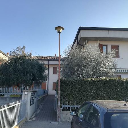 Cadelvolto Carrista7 Leo Apartment Negrar Exterior foto